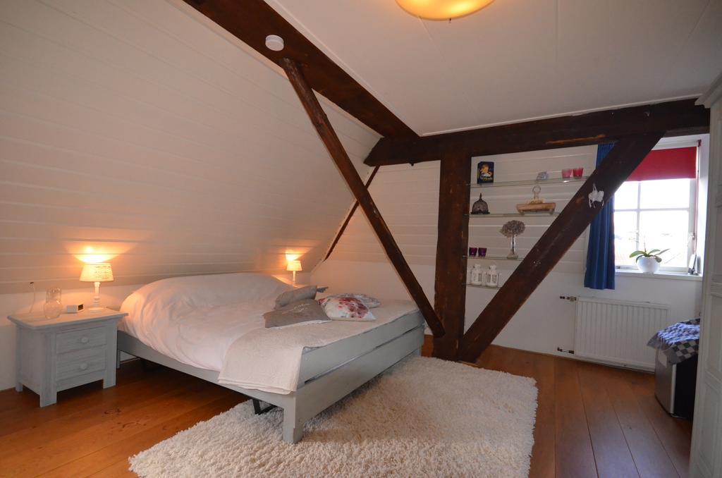 Bloemenhoeve Bed & Breakfast Birdaard ภายนอก รูปภาพ