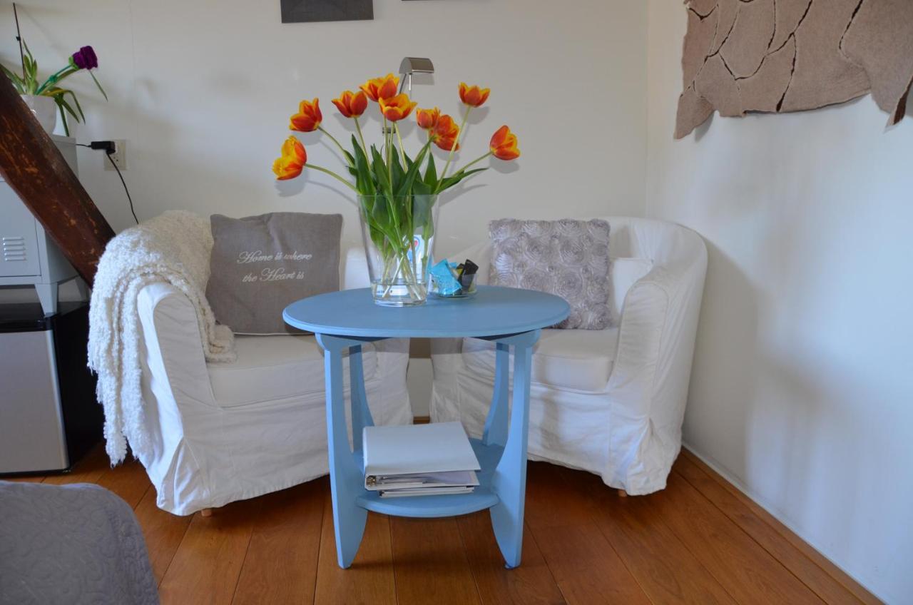 Bloemenhoeve Bed & Breakfast Birdaard ภายนอก รูปภาพ